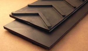 Cleated Incline Belt