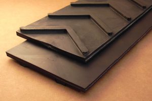 Cleated Incline Belt